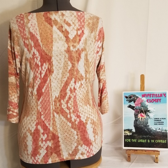 Chico's Sz 1 (M) Rust/Orange Python/Snake print T - Picture 3 of 5